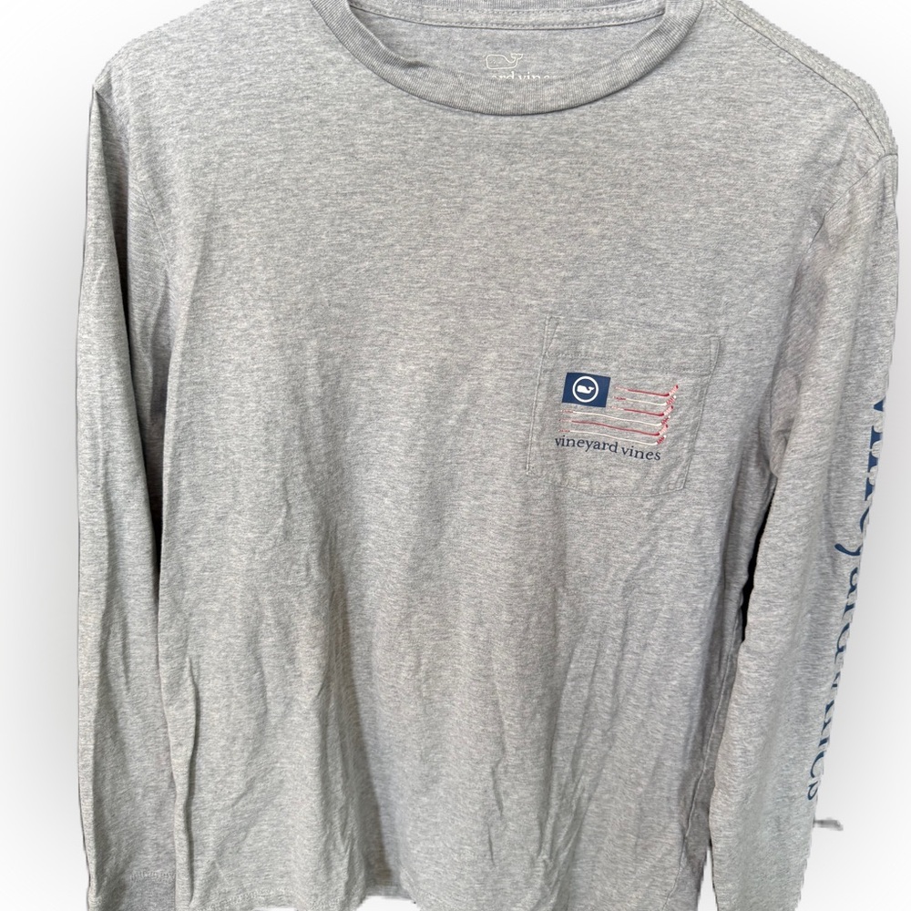Vineyard Vines Men’s Long Sleeve Gray Hockey Shirt. Size XS